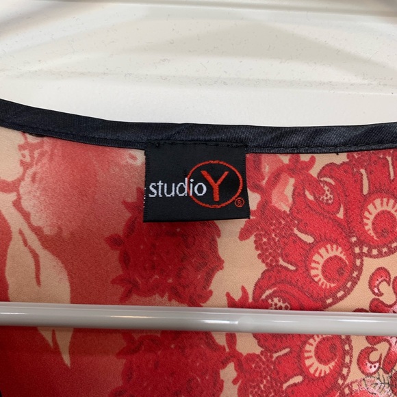 Studio Y red semi sheer, tie back top - Picture 8 of 11